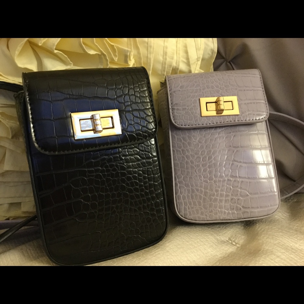 Street Level Crossbody